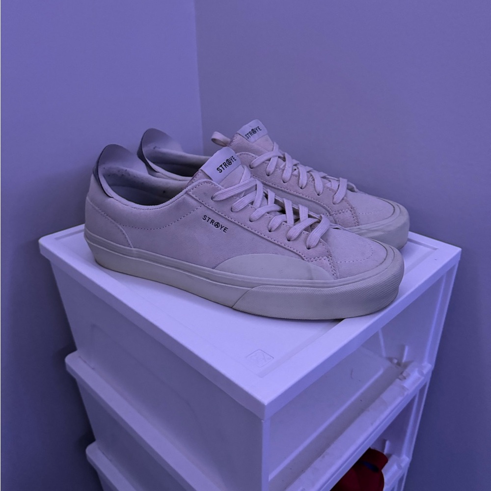 Straye Logan skate shoes